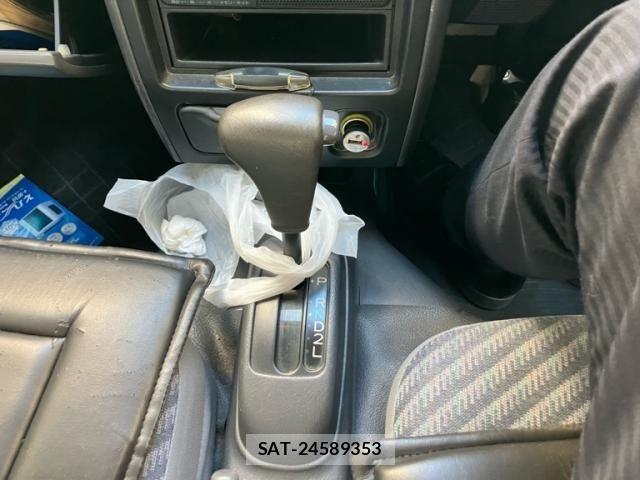 Daihatsu HIJET TRUCK 2002-01 8158554-17