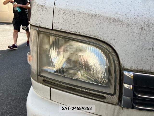 Daihatsu HIJET TRUCK 2002-01 8158554-3
