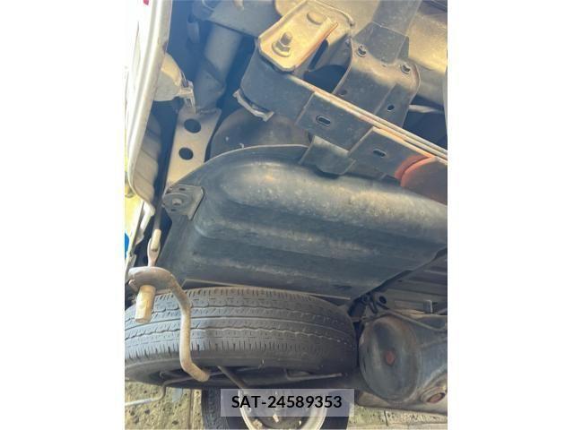Daihatsu HIJET TRUCK 2002-01 8158554-7