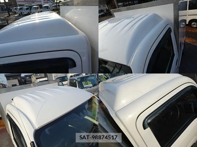 Daihatsu HIJET TRUCK 2022-04 8207831-8