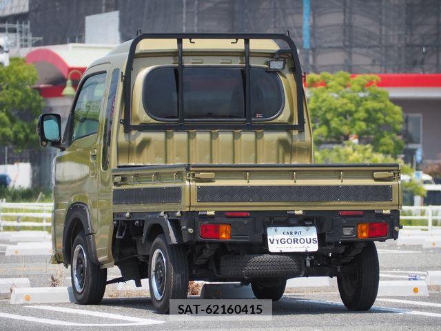 Daihatsu HIJET TRUCK 2022-02 8207830-2