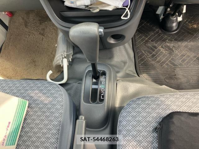 Daihatsu HIJET TRUCK 2009-07 8230304-17