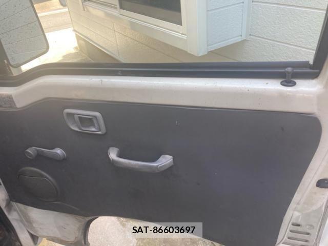 Daihatsu HIJET TRUCK 1999-04 8230306-9