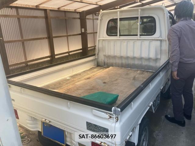 Daihatsu HIJET TRUCK 1999-04 8230306-17