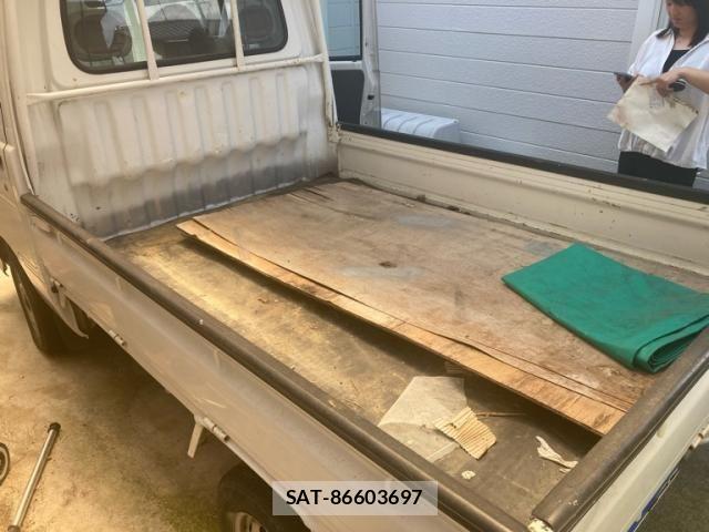 Daihatsu HIJET TRUCK 1999-04 8230306-2