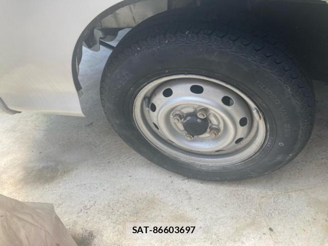 Daihatsu HIJET TRUCK 1999-04 8230306-4
