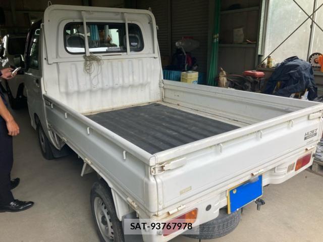 Daihatsu HIJET TRUCK 2006-11 8230307-3