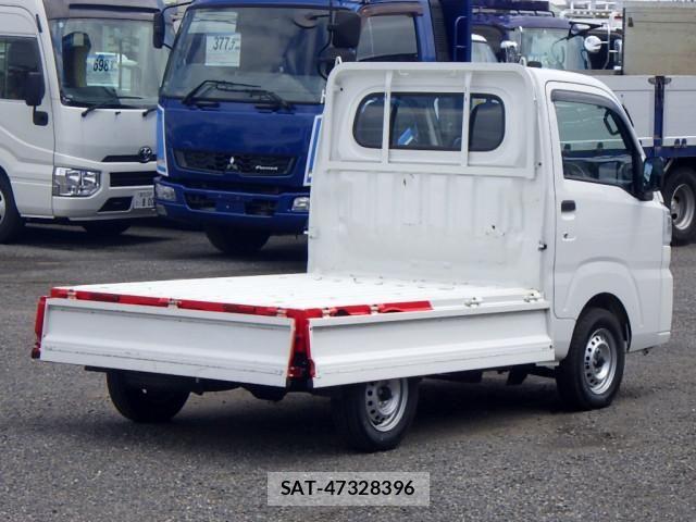 Daihatsu HIJET TRUCK 2022-04 8230302-25