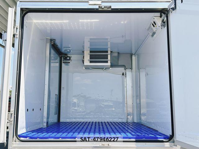 Daihatsu HIJET TRUCK 2021-05 8245397-3