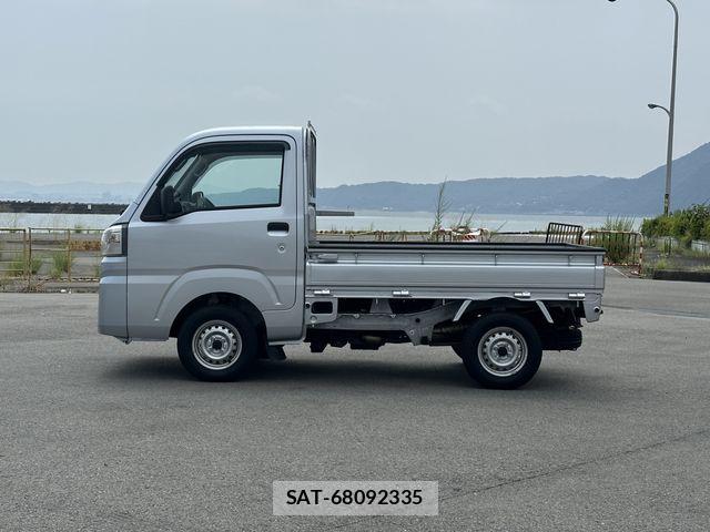Daihatsu HIJET TRUCK 2021-08 8314738-14