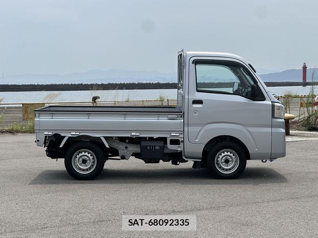 Daihatsu HIJET TRUCK 2021-08 8314738-16