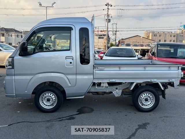Daihatsu HIJET TRUCK 2022-10 8354623-15