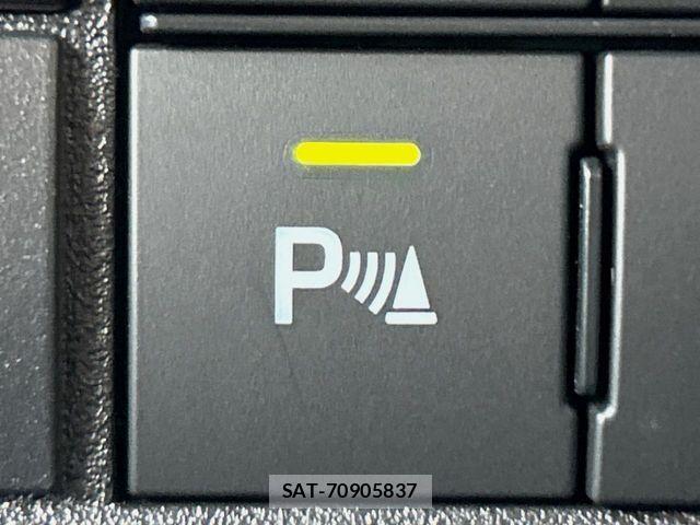 Daihatsu HIJET TRUCK 2022-10 8354623-4