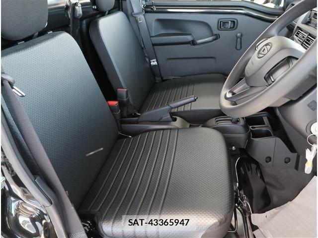 Daihatsu HIJET TRUCK 2026-04 8354622-9