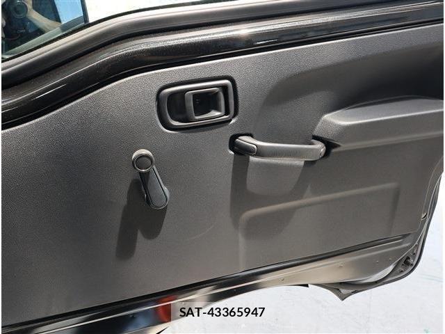 Daihatsu HIJET TRUCK 2026-04 8354622-3