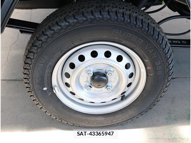 Daihatsu HIJET TRUCK 2026-04 8354622-6