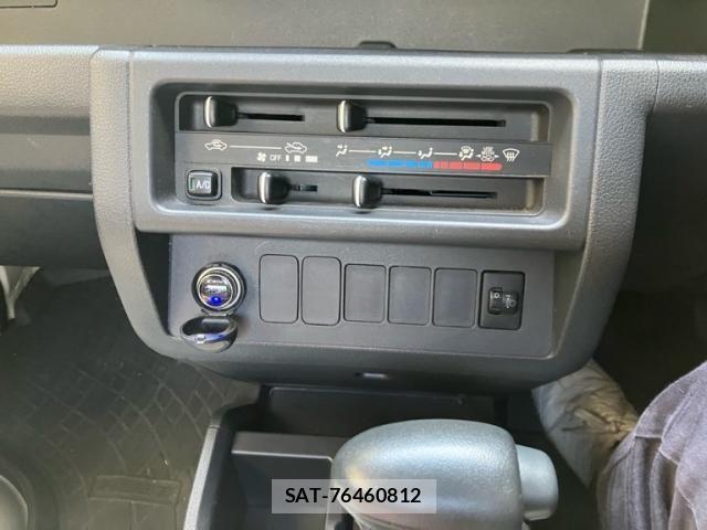 Daihatsu HIJET TRUCK 2015-01 8366213-12