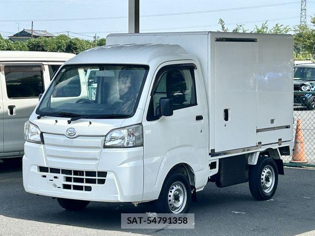 Daihatsu HIJET TRUCK 2017-02 8366212-5