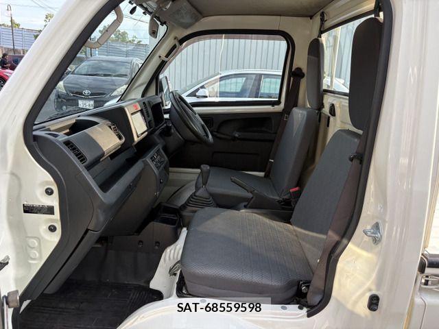 Daihatsu HIJET TRUCK 2018-05 8366215-4