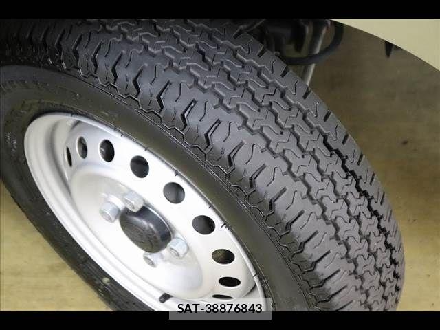 Daihatsu HIJET TRUCK 2025-09 8366211-23