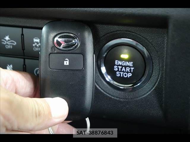 Daihatsu HIJET TRUCK 2025-09 8366211-2