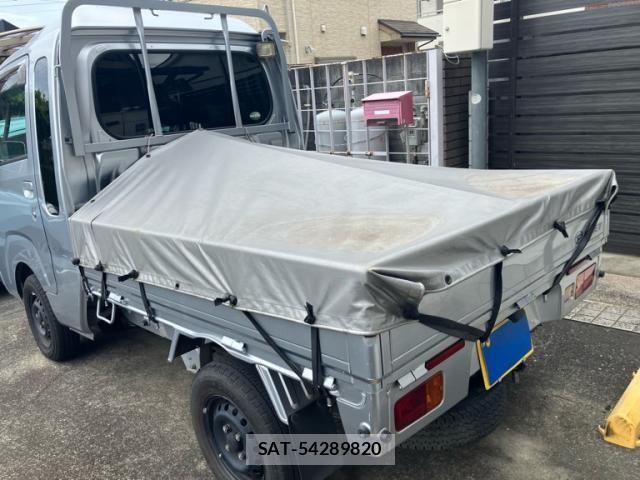 Daihatsu HIJET TRUCK 2017-05 8371721-4