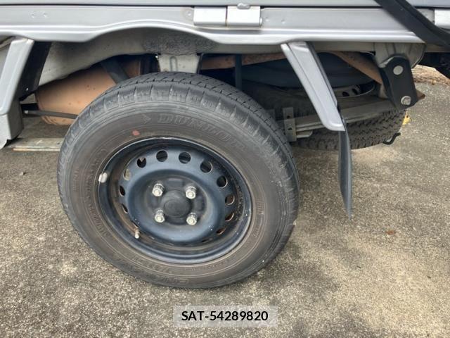 Daihatsu HIJET TRUCK 2017-05 8371721-8