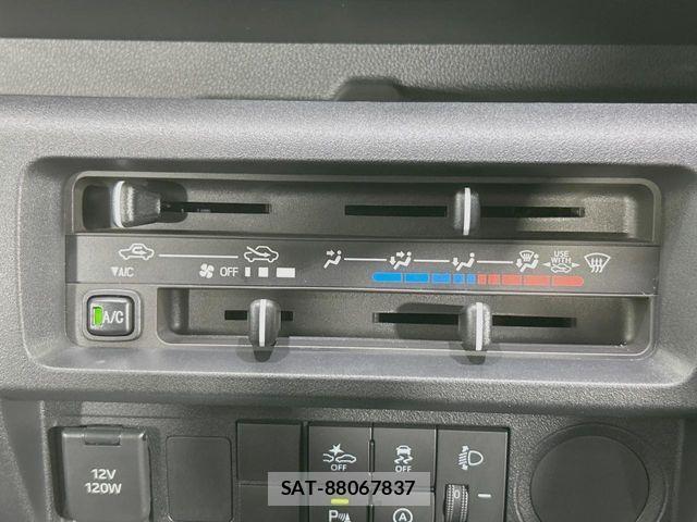 Daihatsu HIJET TRUCK 2024-05 8438198-6