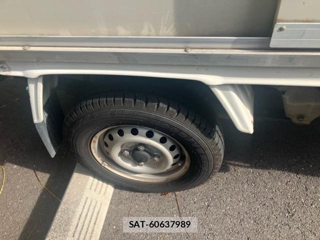 Daihatsu HIJET TRUCK 2013-02 8438202-2