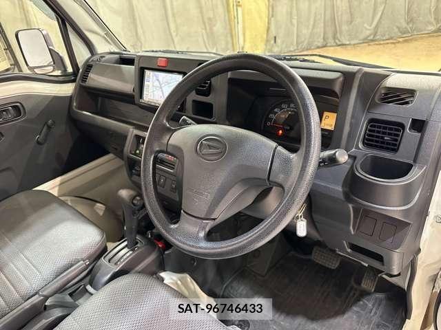 Daihatsu HIJET TRUCK 2020-04 8457629-8