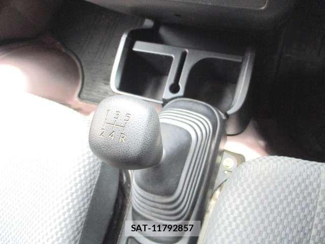 Daihatsu HIJET TRUCK 2019-04 8525171-2