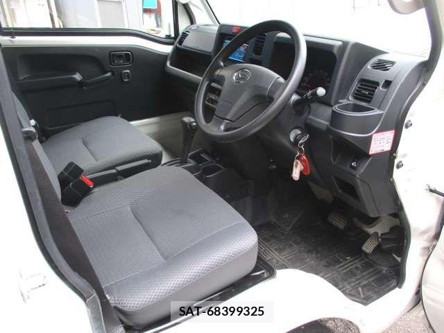 Daihatsu HIJET TRUCK 2017-05 8525172-13