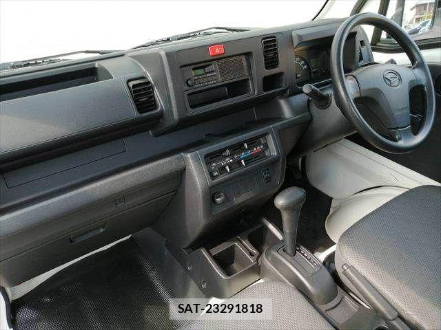 Daihatsu HIJET TRUCK 2018-04 8562123-2