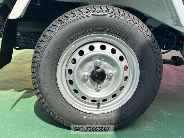 Daihatsu HIJET TRUCK 2026-06 8562122-9
