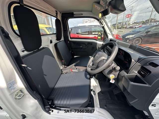 Daihatsu HIJET TRUCK 2026-06 8562122-12