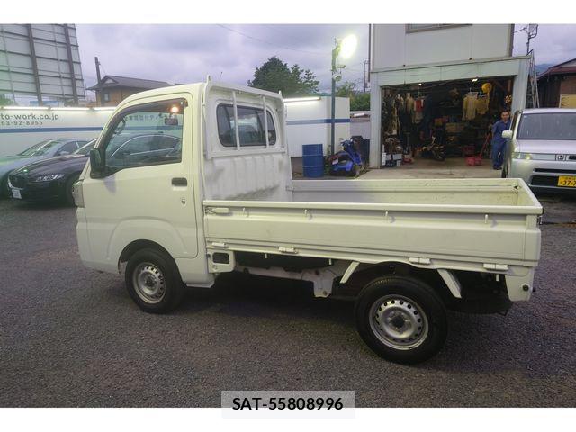 Daihatsu HIJET TRUCK 2016-05 8562129-7