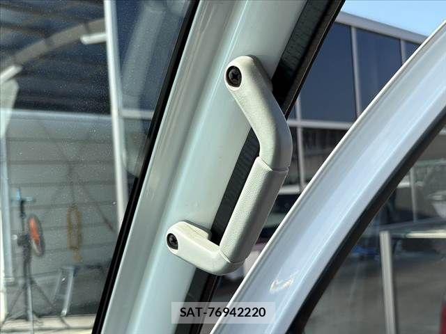 Daihatsu HIJET TRUCK 2013-05 8562125-19