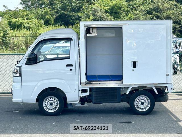 Daihatsu HIJET TRUCK 2024-09 8562119-8