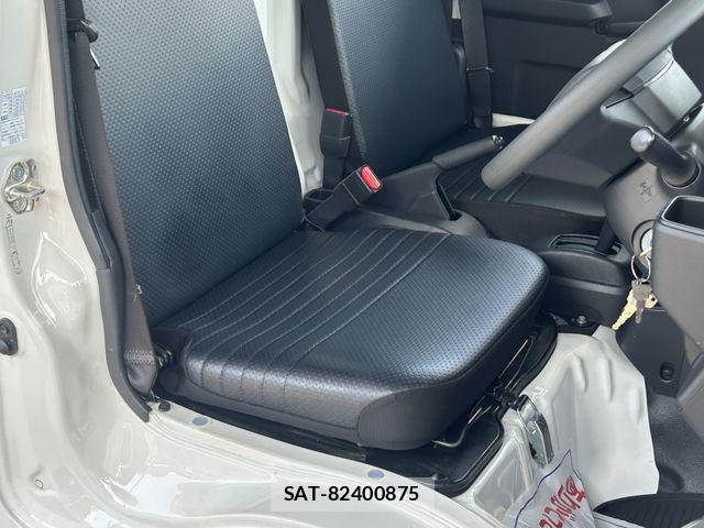 Daihatsu HIJET TRUCK 2022-07 8562120-21