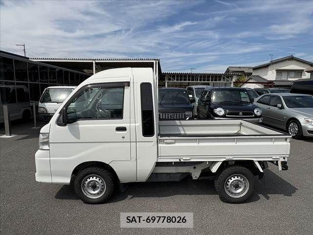 Daihatsu HIJET TRUCK 2013-08 8562126-11