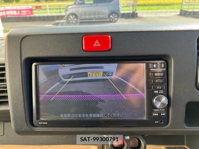 Daihatsu HIJET TRUCK 2014-12 8562128-12