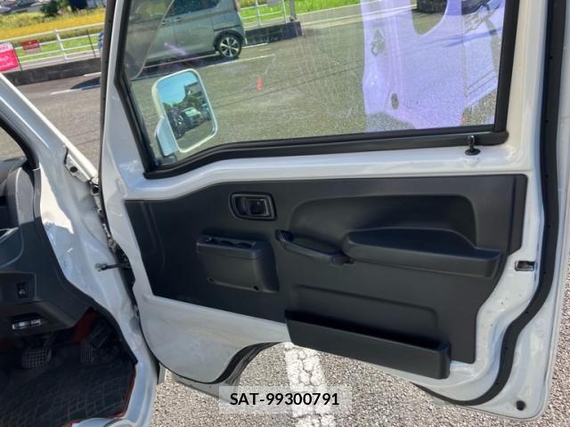Daihatsu HIJET TRUCK 2014-12 8562128-20