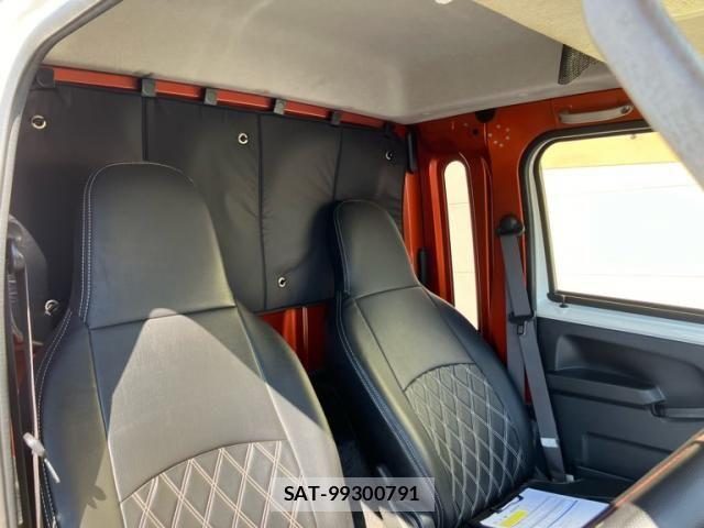 Daihatsu HIJET TRUCK 2014-12 8562128-22