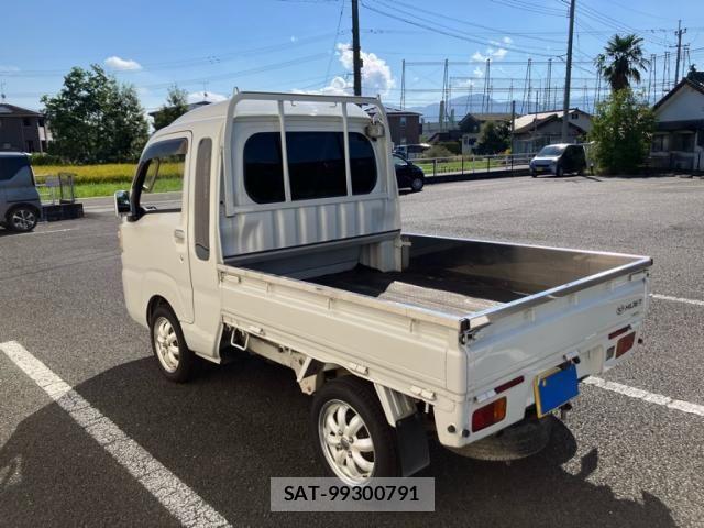 Daihatsu HIJET TRUCK 2014-12 8562128-8
