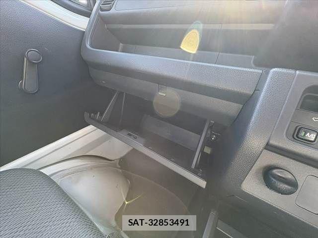 Daihatsu HIJET TRUCK 2015-06 8562127-25