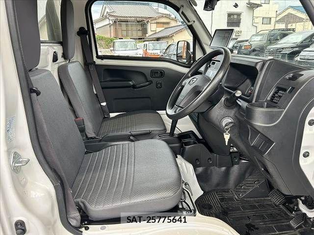 Daihatsu HIJET TRUCK 2020-10 8627055-19
