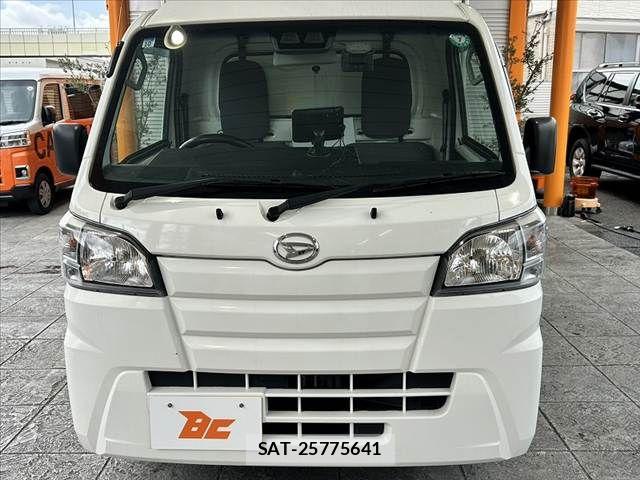Daihatsu HIJET TRUCK 2020-10 8627055-8