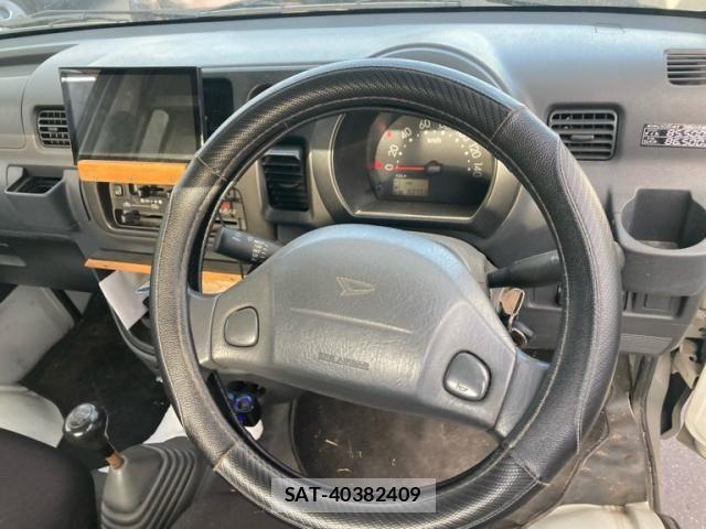 Daihatsu HIJET TRUCK 2014-05 8627058-11