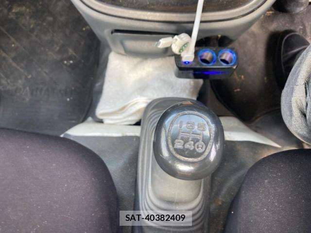 Daihatsu HIJET TRUCK 2014-05 8627058-15