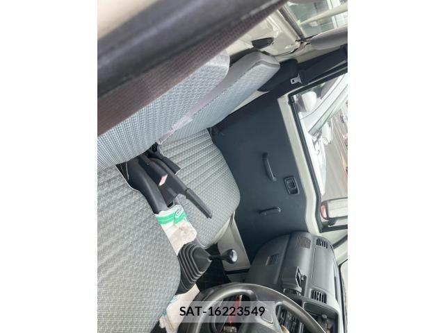 Daihatsu HIJET TRUCK 2007-08 8627061-8